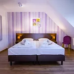 Otel Hirsch 3*